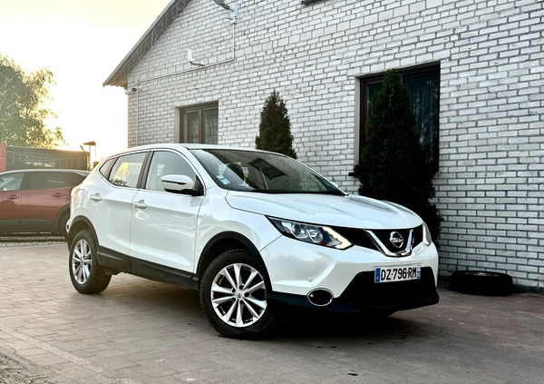 Nissan Qashqai cena 49900 przebieg: 88500, rok produkcji 2016 z Ostrołęka małe 79